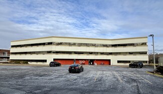 More details for 310 E Shore Rd, Great Neck, NY - Multiple Space Uses for Lease