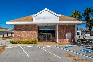 5825 54th Ave N, Kenneth City FL - Drive Through Restaurant