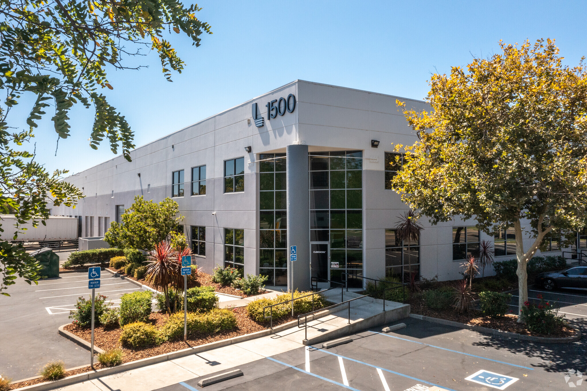 1500 Overland Ct, West Sacramento, CA for lease Building Photo- Image 1 of 11