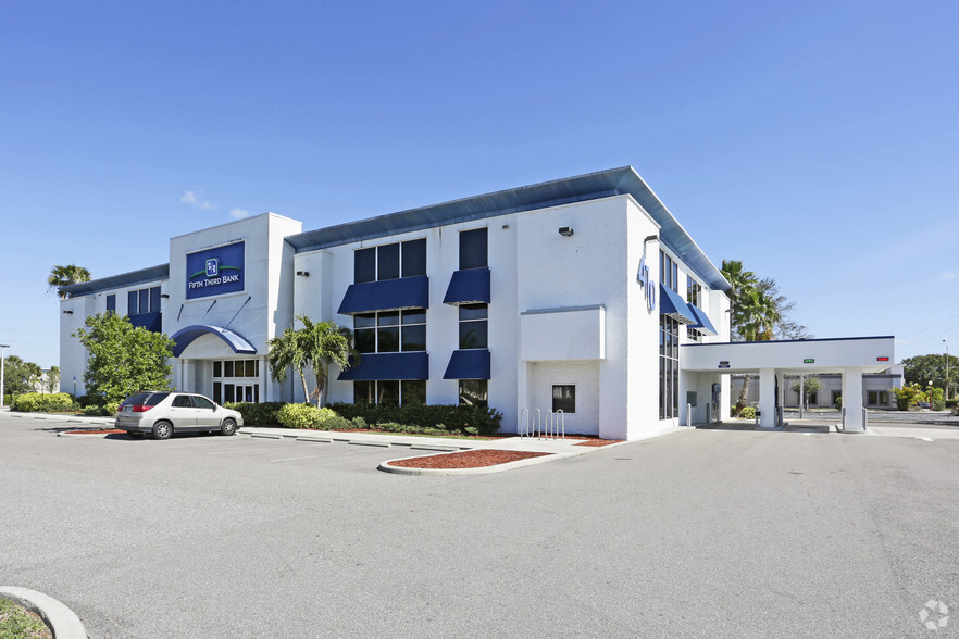 410 W Cortez Rd, Bradenton, FL for lease - Building Photo - Image 3 of 13