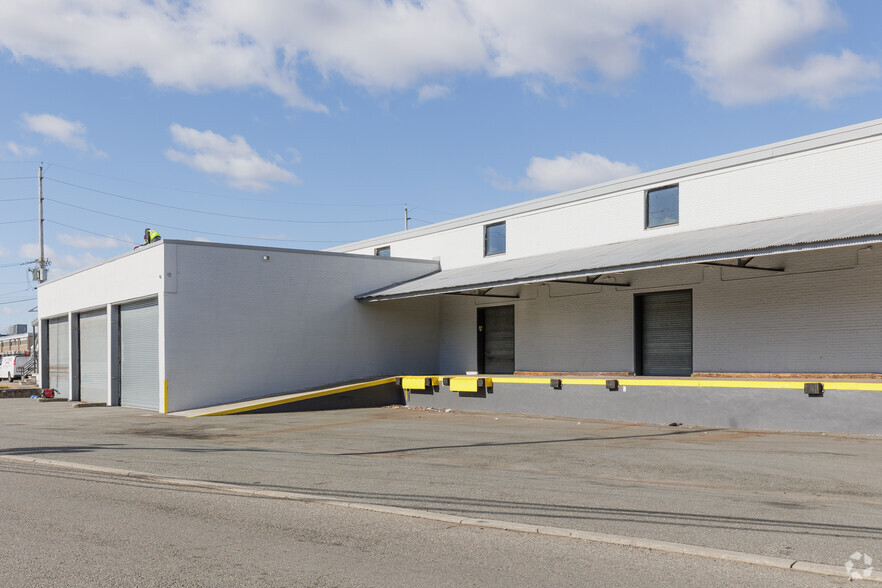 500 Industrial Rd, Carlstadt, NJ for lease - Building Photo - Image 1 of 6