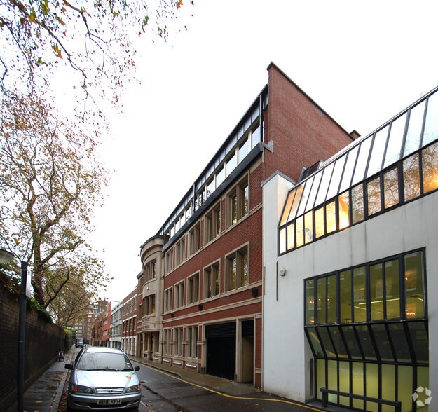 15 Jockeys Fields, London for lease - Building Photo - Image 3 of 4