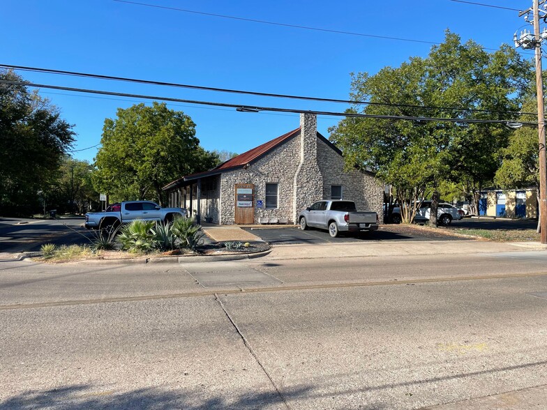 709 W 34th St, Austin, TX for sale - Building Photo - Image 2 of 4