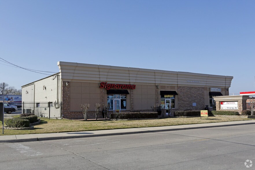 151 S Dooley St, Grapevine, TX for sale - Primary Photo - Image 1 of 1