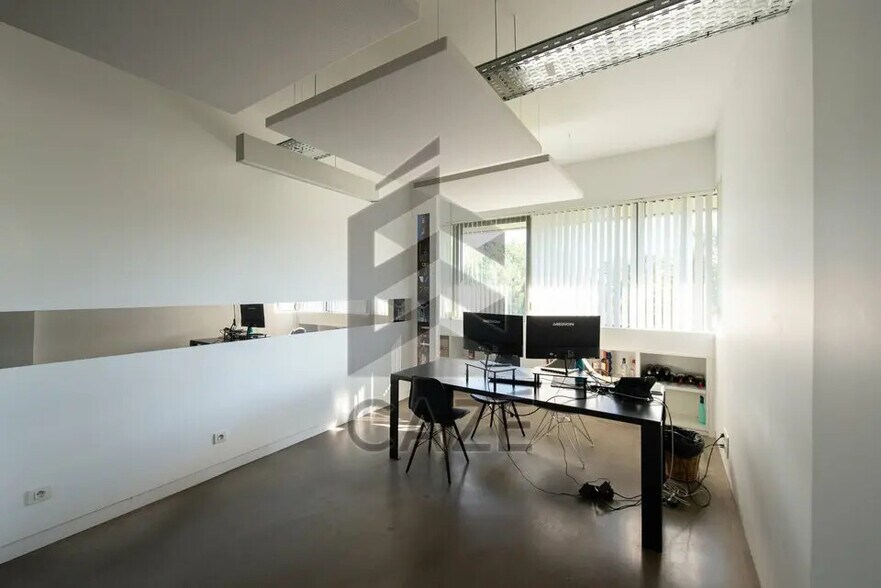 Office in Bruges for sale - Interior Photo - Image 2 of 5