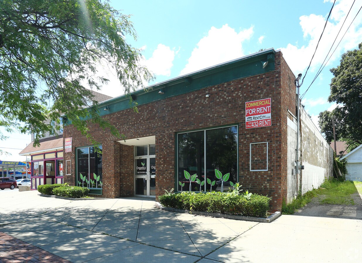 467 Delaware Ave, Albany, NY 12209