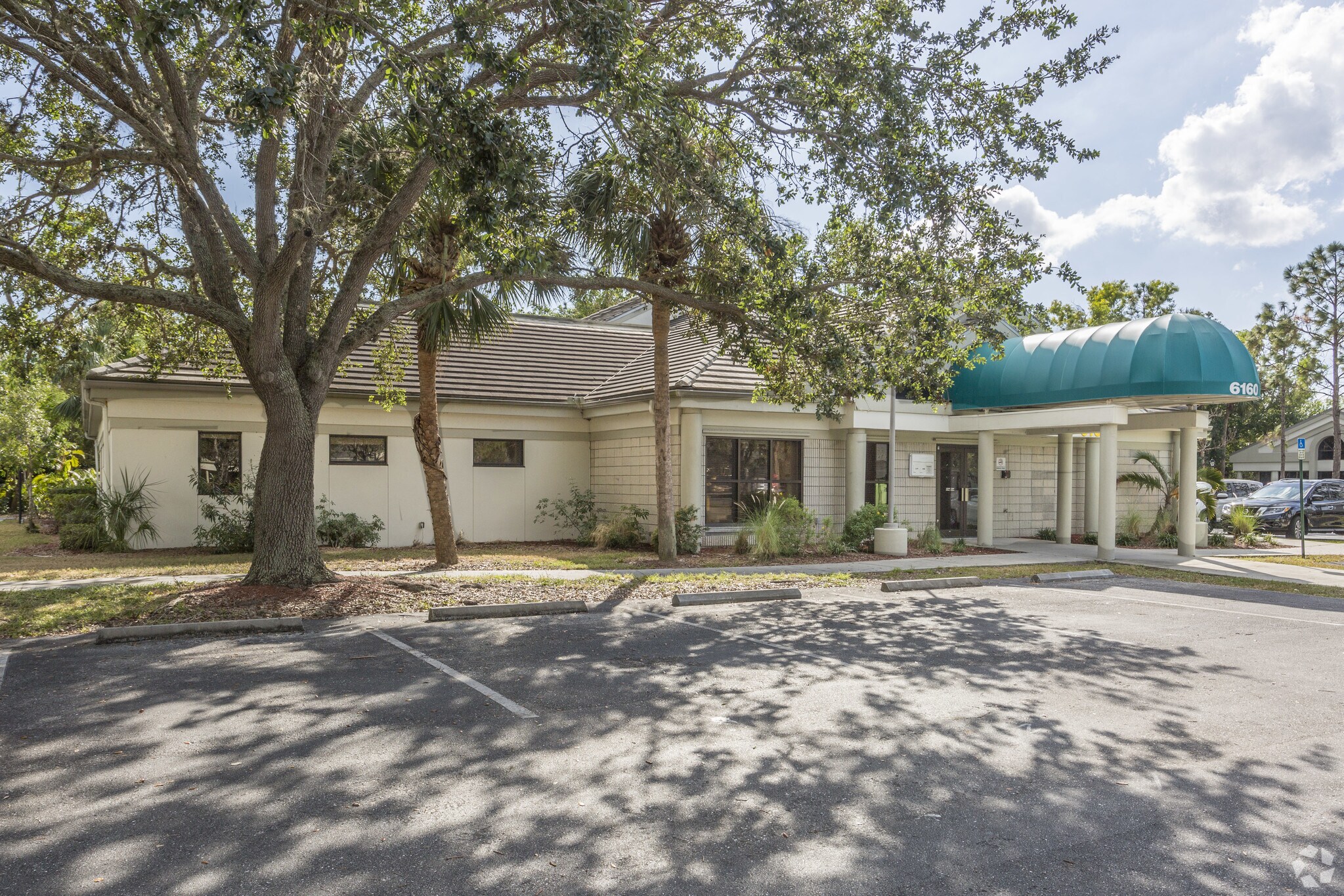 6160 Winkler Rd, Fort Myers, FL for sale Primary Photo- Image 1 of 1