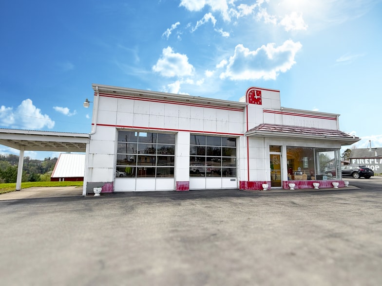 11380 Lincoln Hwy E, North Huntingdon, PA for sale - Building Photo - Image 3 of 12