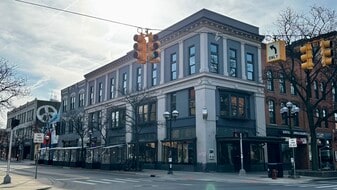 Hutzel Building - Loft