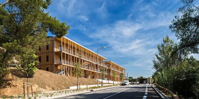 Location Bureaux 1 190 m² - Photo 1