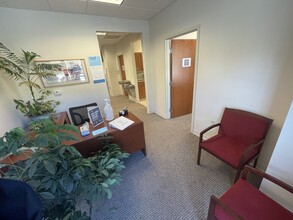 2000 Park Place Dr, Washington, PA for lease Building Photo- Image 1 of 8