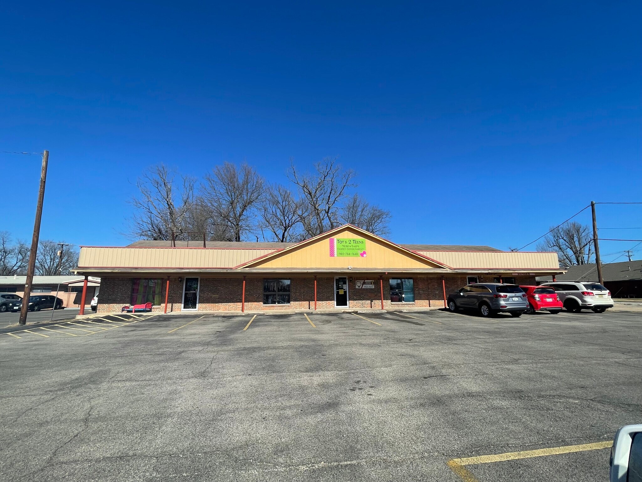 1523 Lamar Ave, Paris, TX 75460