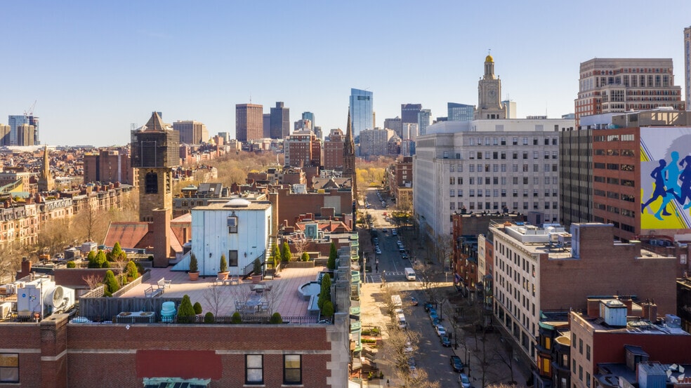 137-141 Newbury St, Boston, MA for lease - Building Photo - Image 3 of 28