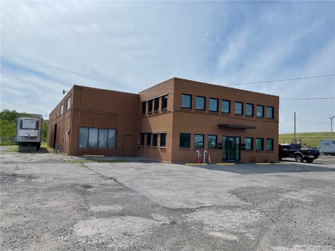 1100 Connecting Rd, Niagara Falls, NY for sale Primary Photo- Image 1 of 1