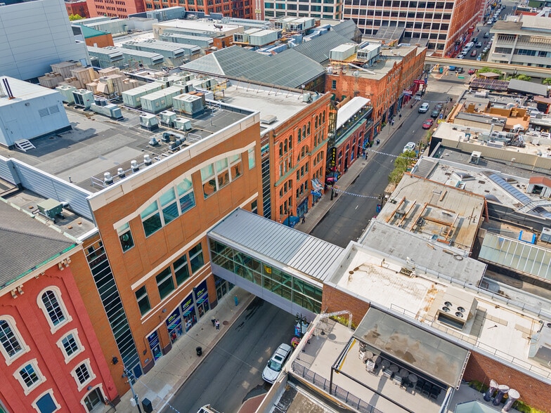 546-570 Monroe St, Detroit, MI for lease - Building Photo - Image 3 of 7