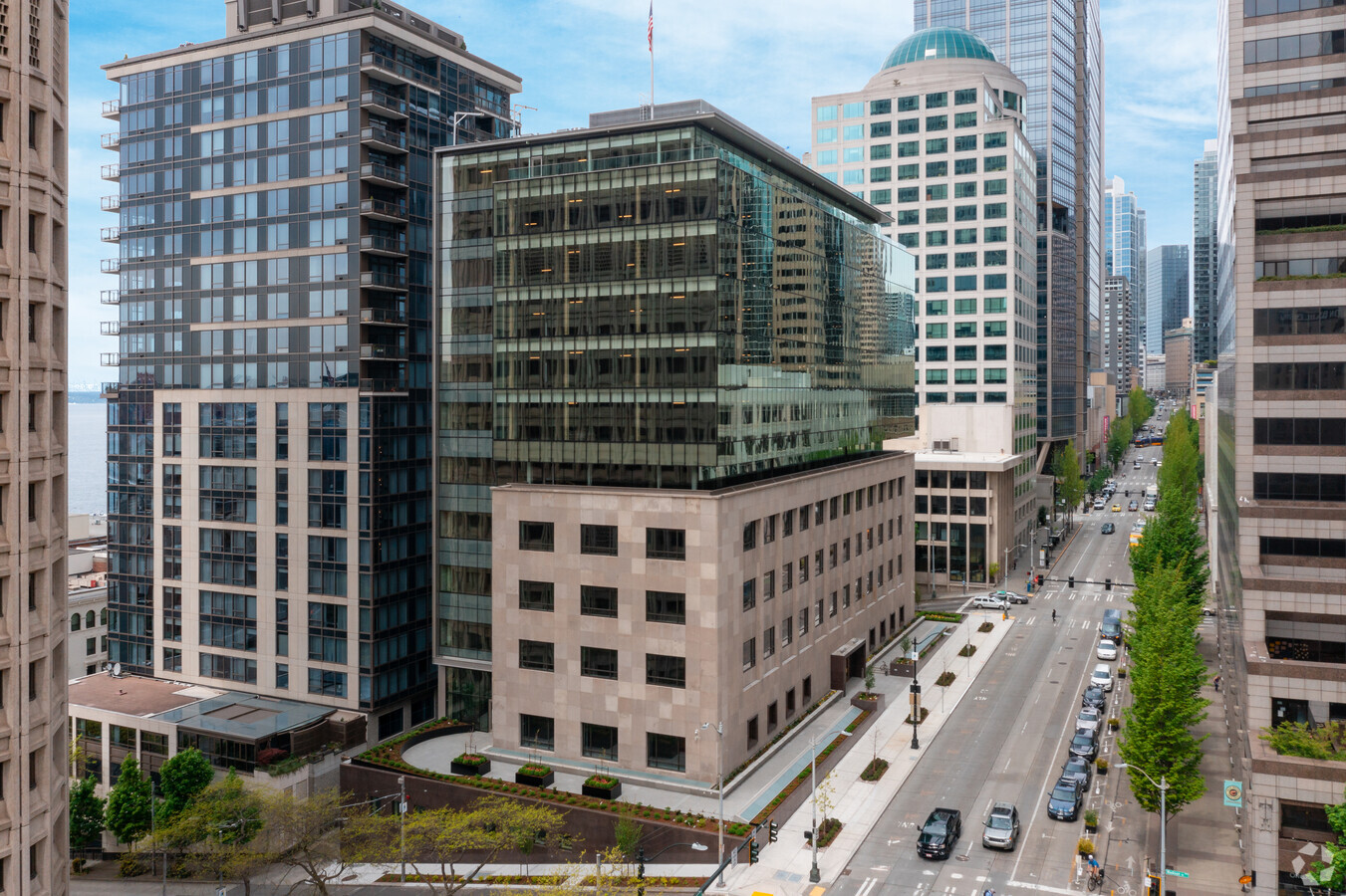 1015 2nd Ave, Seattle, WA 98104 - Federal Reserve Building | LoopNet