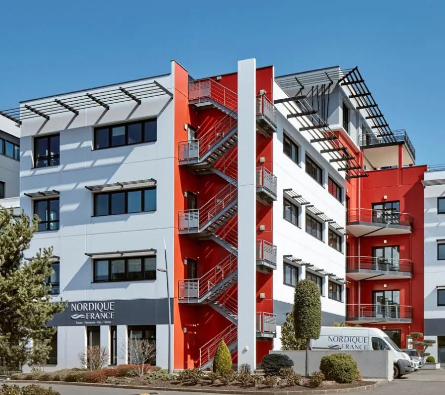 10 Rue Aimé Cotton, Saint-Priest for lease Building Photo- Image 1 of 7