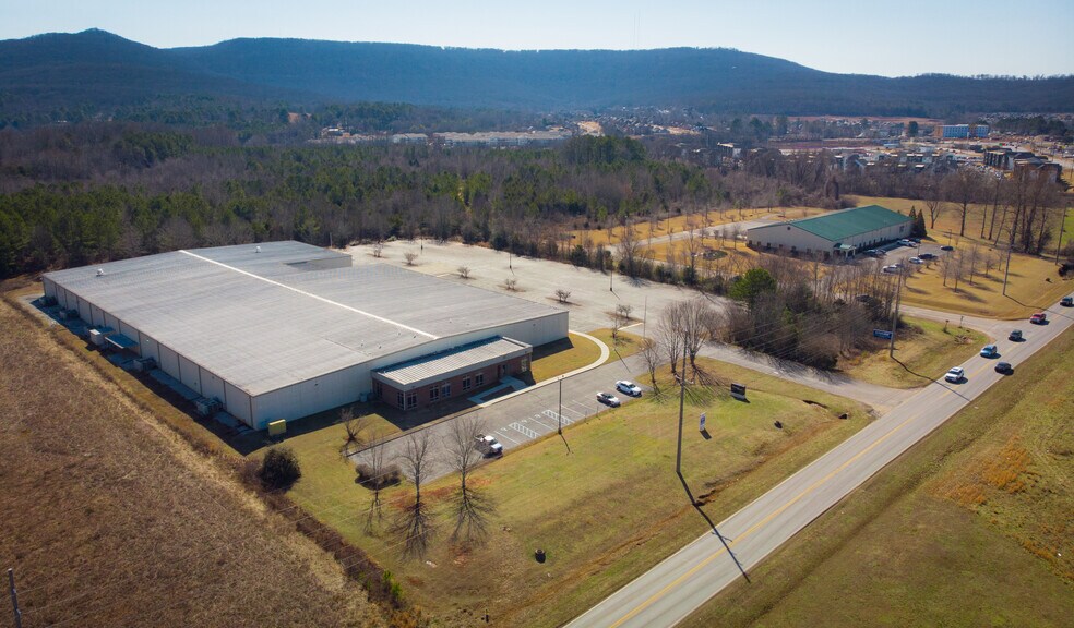 65 Shields Rd, Huntsville, AL for sale - Building Photo - Image 1 of 1