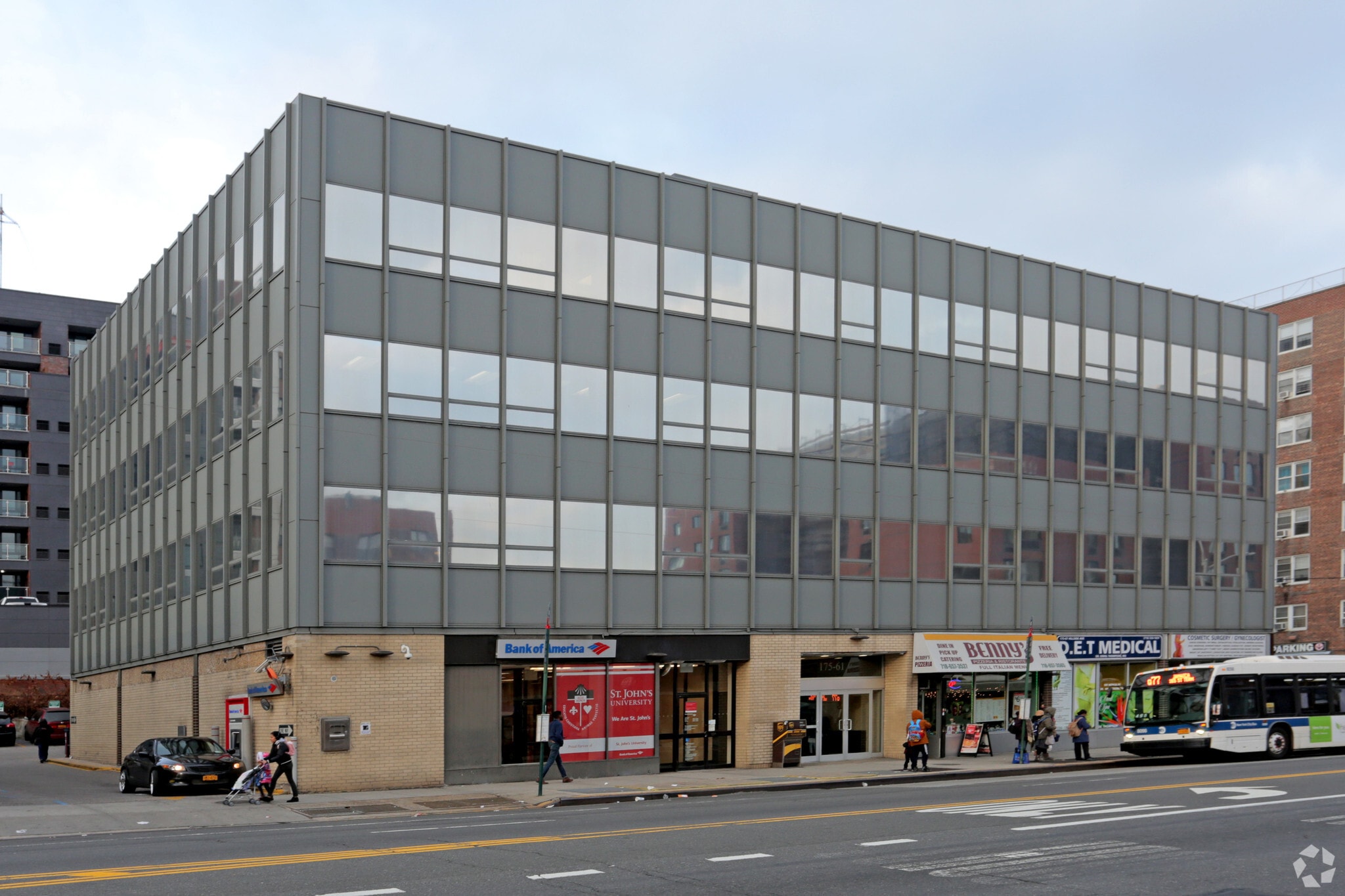175-55-175-61 Hillside Ave, Jamaica, NY for lease Building Photo- Image 1 of 15