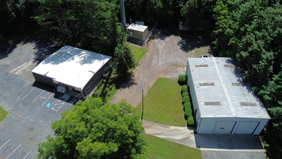 973-979 Sheppard Rd, Stone Mountain, GA for sale - Building Photo - Image 1 of 17
