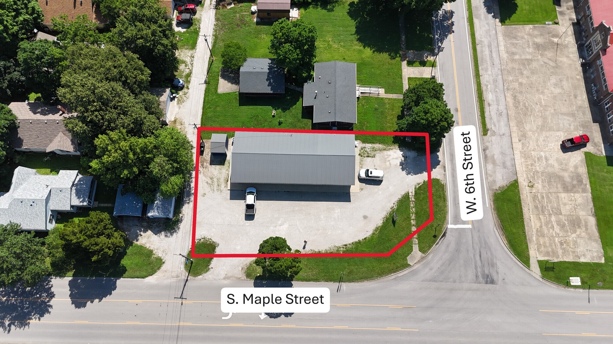 427 W 6th Ave, Garnett, KS for sale Aerial- Image 1 of 1