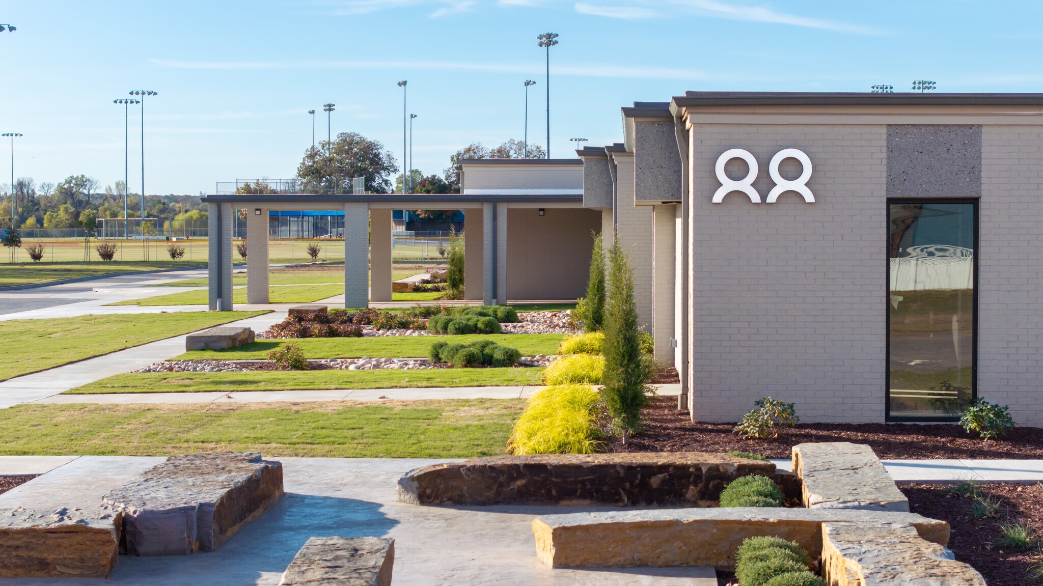 8800 S Fawnwood Ct, Broken Arrow, OK for lease Primary Photo- Image 1 of 5