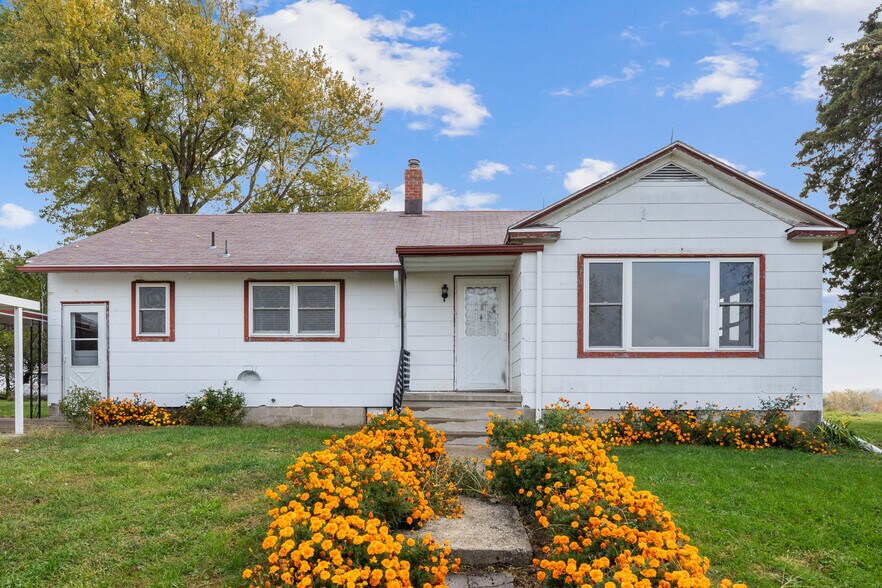 2935 US-169, Mount Ayr, IA for sale - Building Photo - Image 2 of 19