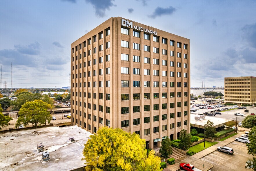 4635 Southwest Fwy, Houston, TX for lease - Primary Photo - Image 1 of 13