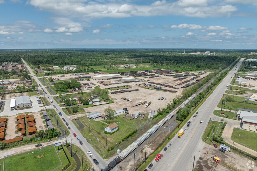 10626 Sheldon Rd, Houston, TX for sale - Primary Photo - Image 1 of 1