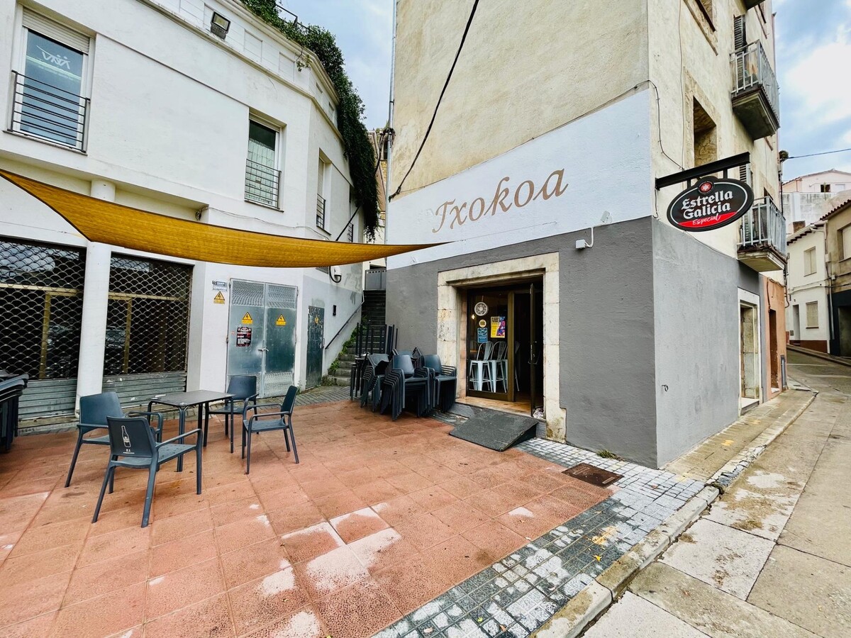 Tordera, BAR 08490 -  -  - Interior Photo - Image 1 of 10