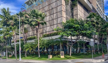 223 Saratoga Rd, Honolulu, HI for lease Building Photo- Image 1 of 3