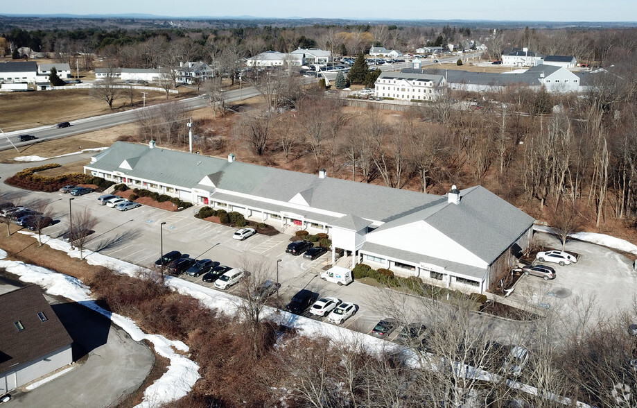 64 Portsmouth Ave, Stratham, NH for sale - Primary Photo - Image 1 of 1