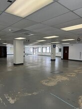 8300 Dow Cir, Strongsville, OH for lease Building Photo- Image 2 of 5