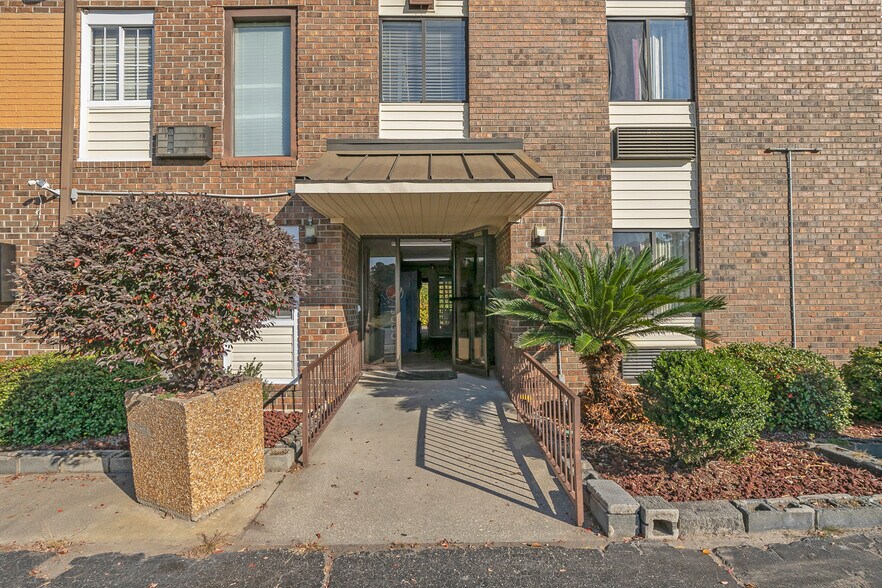 705 Washington St, Darlington, SC for sale - Primary Photo - Image 1 of 1