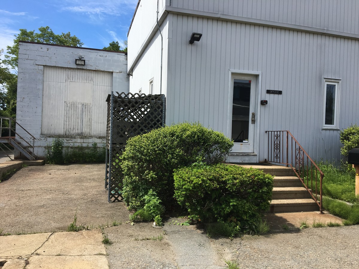 358 Milford Rd, Swansea, MA 02777 - Industrial for Lease | LoopNet