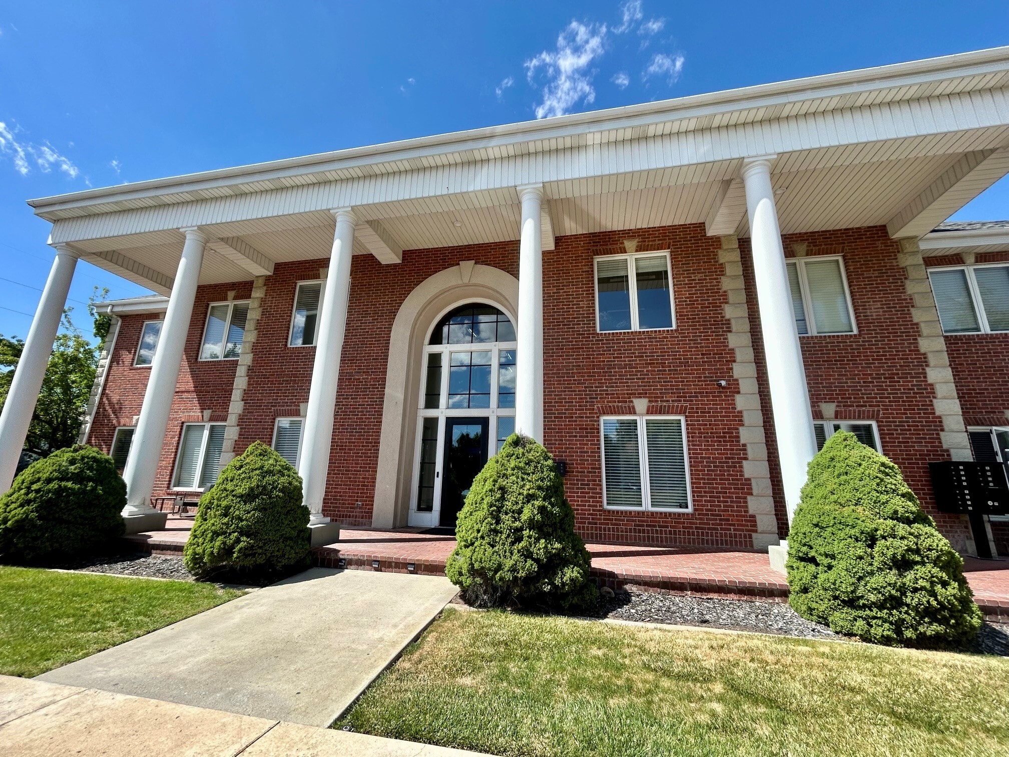 2601 N Canyon Rd, Provo, UT for lease Building Photo- Image 1 of 12