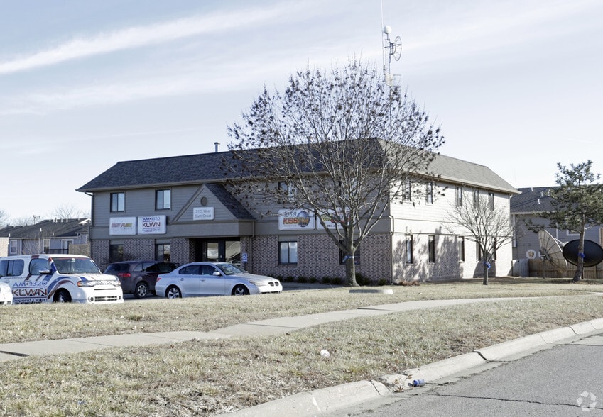3125 W 6th St, Lawrence, KS for sale - Primary Photo - Image 1 of 9