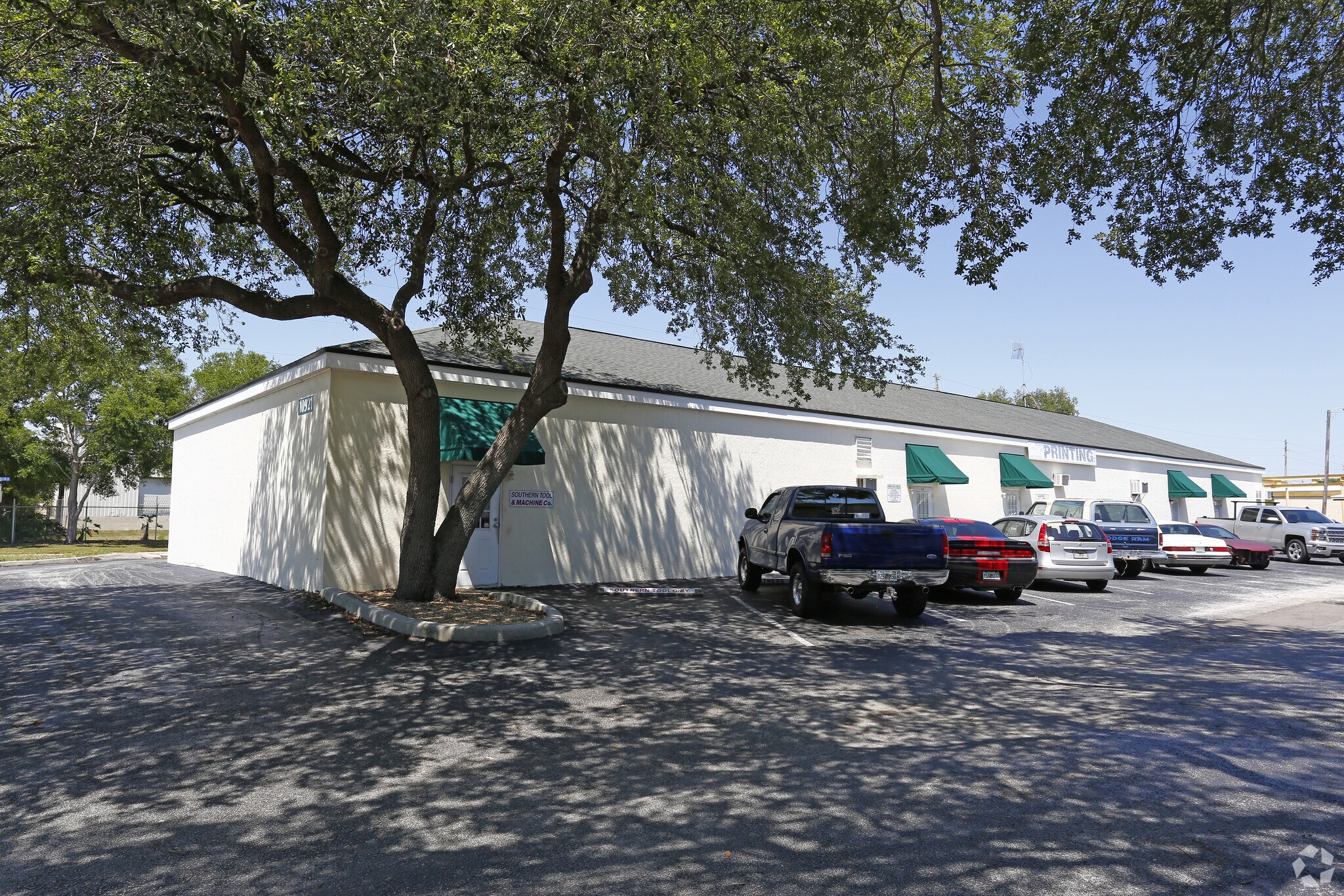 10921 Endeavour Way, Seminole, FL for sale Primary Photo- Image 1 of 1