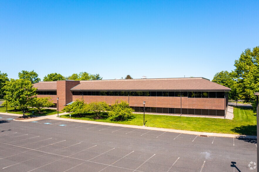 1 Progress Dr, Horsham Township, PA for sale - Primary Photo - Image 1 of 1