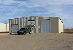 208 Industrial Dr, Forney TX - Warehouse