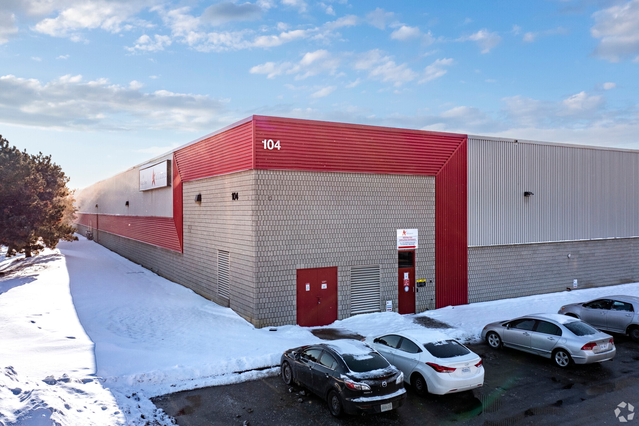 104 Walker Dr, Brampton, ON for sale Primary Photo- Image 1 of 1