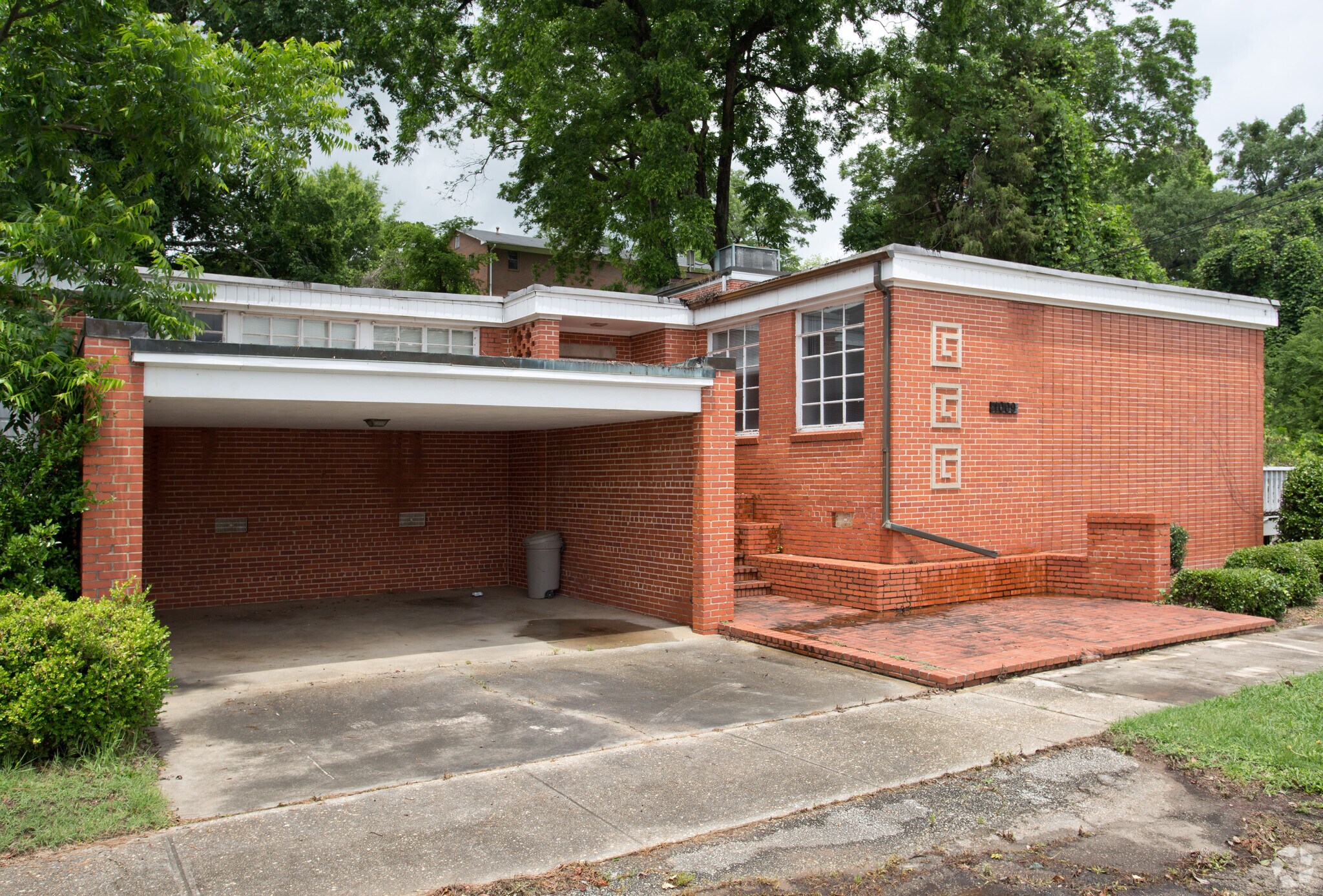1009 3rd Ave, West Point, GA for sale Primary Photo- Image 1 of 1