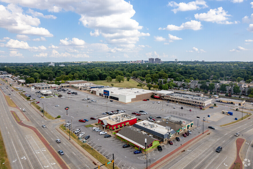 3310-3524 E 51st St, Tulsa, OK for lease - Building Photo - Image 2 of 14