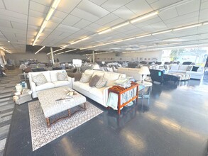 4151 Woodville Rd, Northwood, OH for lease Interior Photo- Image 1 of 4