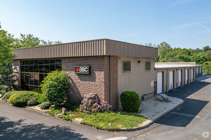 1305 Industrial Hwy, Cinnaminson, NJ for lease - Building Photo - Image 1 of 11