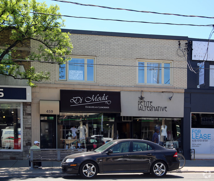 459-463 Eglinton Ave W, Toronto, ON for lease - Primary Photo - Image 1 of 2