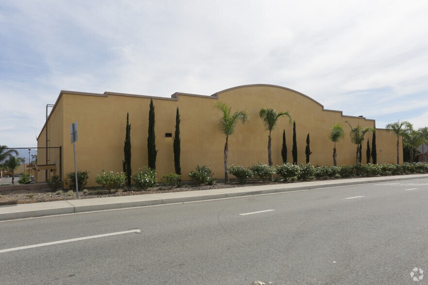 1108 W 2nd St, San Bernardino, CA for sale - Building Photo - Image 2 of 3