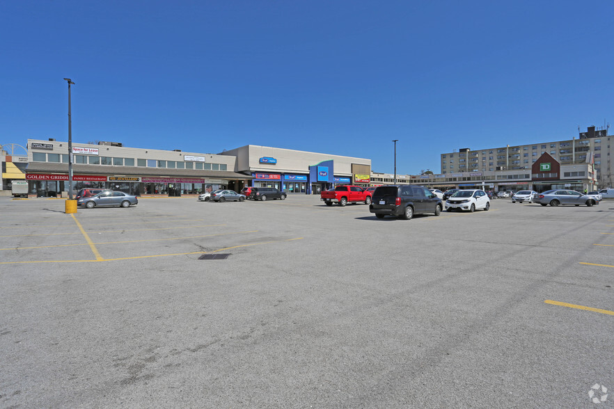 1119 Fennell Ave, Hamilton, ON for lease - Primary Photo - Image 1 of 9