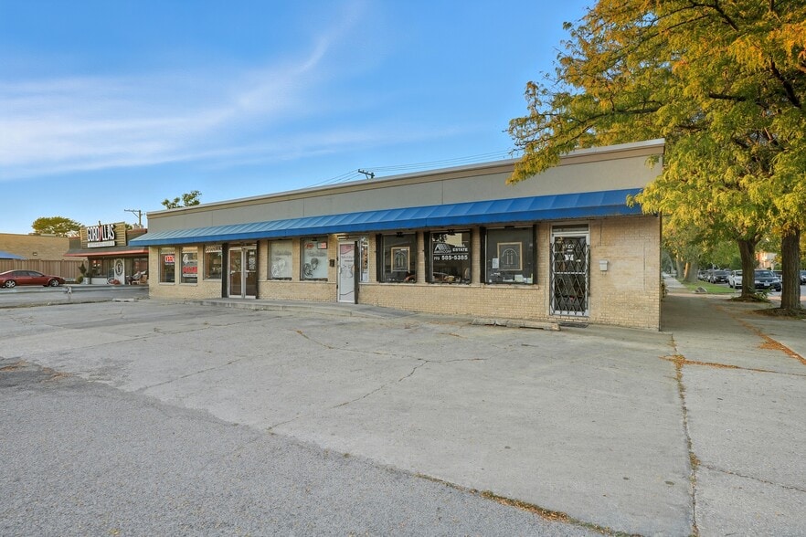 5840 W 63Rd St, Chicago, IL for sale - Building Photo - Image 2 of 36