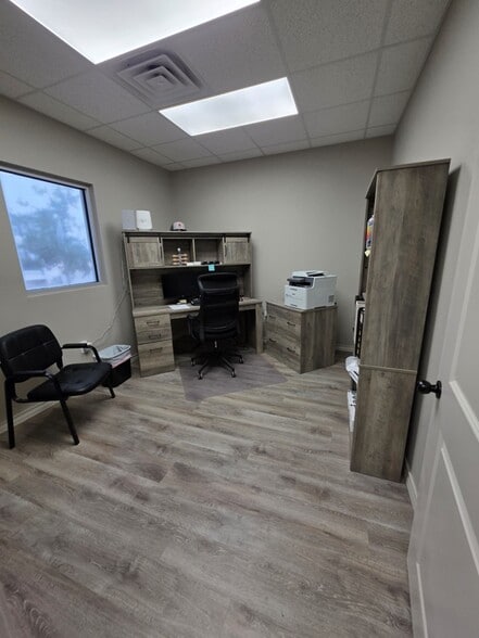 10904 Texas 191, Midland, TX for lease - Building Photo - Image 3 of 15